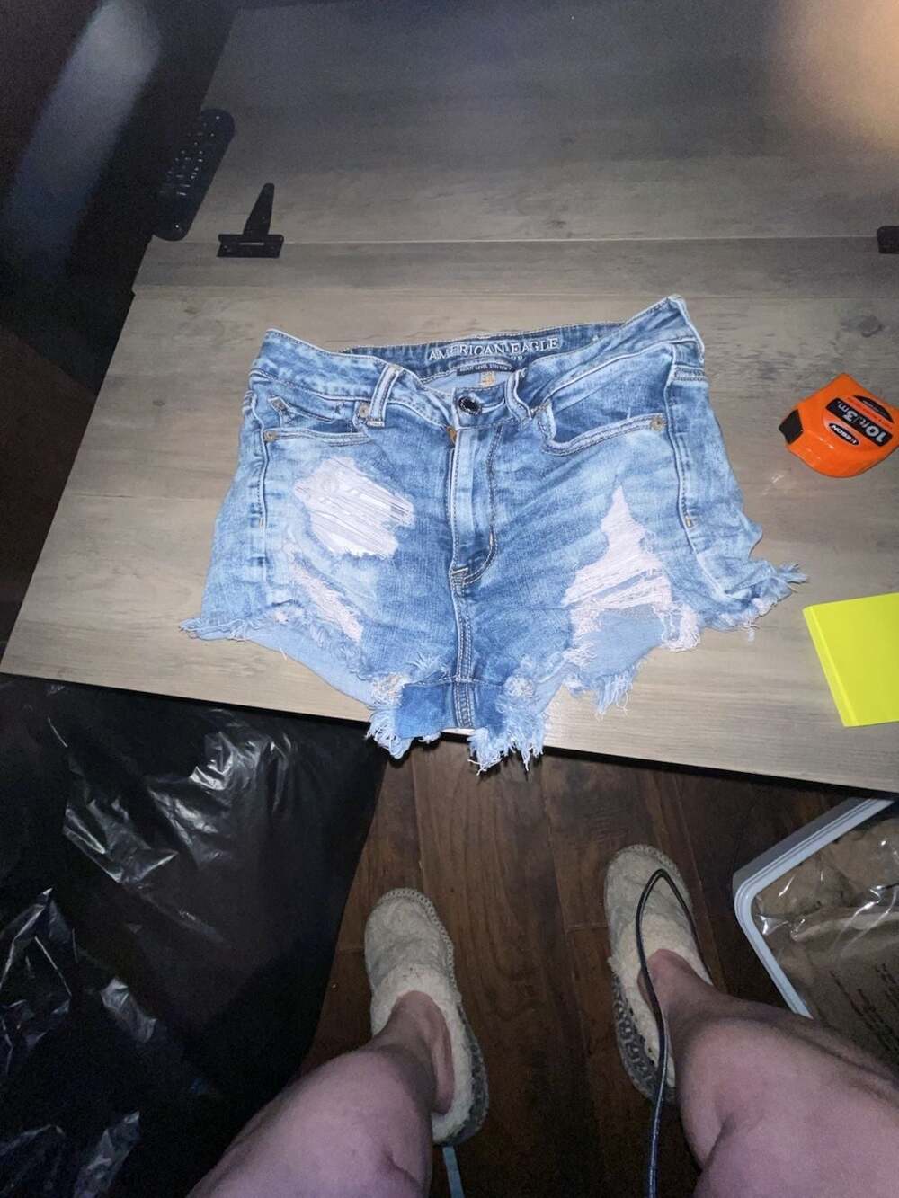 American Eagle Denim Shorts Size 8 Distressed Raw Hem